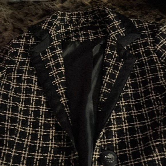 Beautiful Vero Moda blazer - Picture 3 of 4